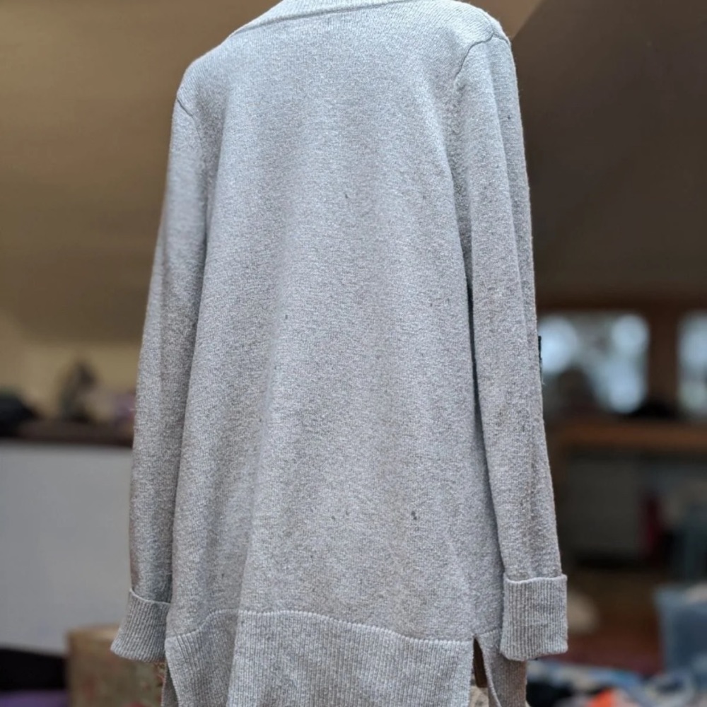 Cardigan - Picture 3 of 5